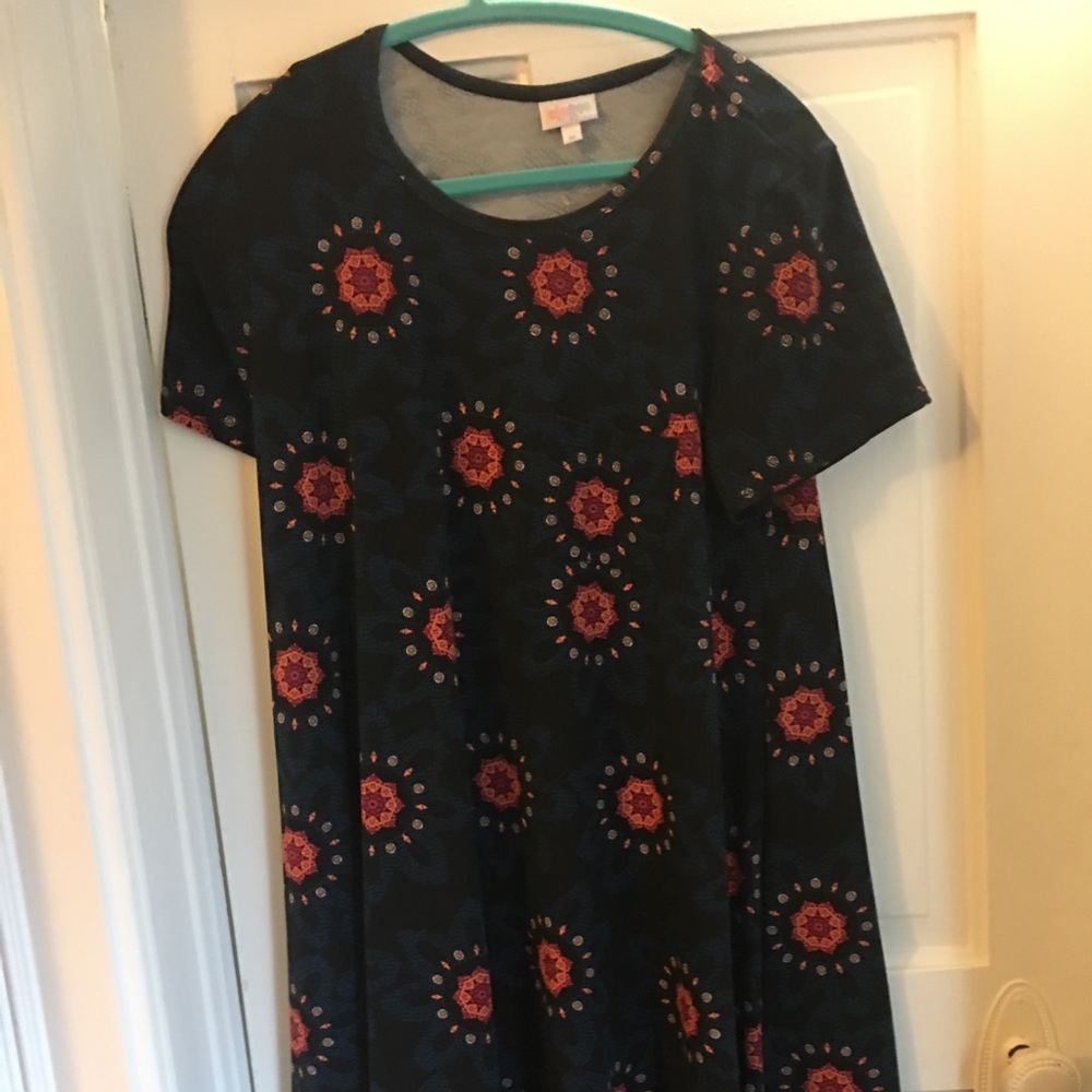Lularoe Carly